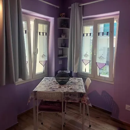 Il Mirtillo Colorata In Versilia * Vallecchia